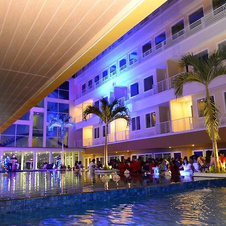 Sylvia Hotel Premier Kupang Kupang (East Nusa Tenggara) Exterior foto