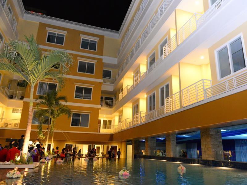 Sylvia Hotel Premier Kupang Kupang (East Nusa Tenggara) Exterior foto